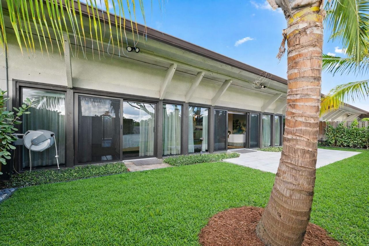 11794 Wimbledon Circle, Wellington, FL 33414 Photo