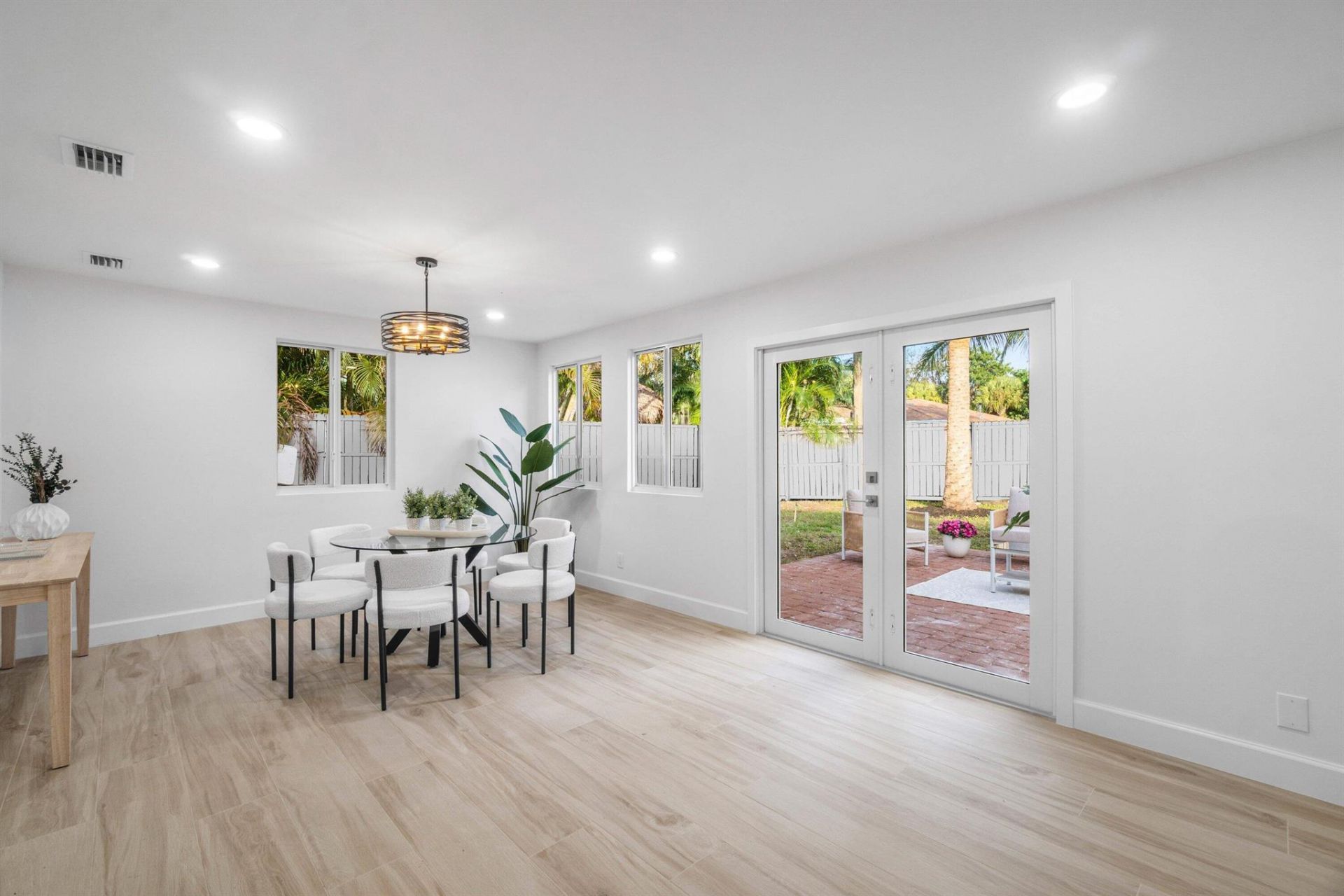 2634 SW 5th Street, Boynton Beach, FL 33435 Photo