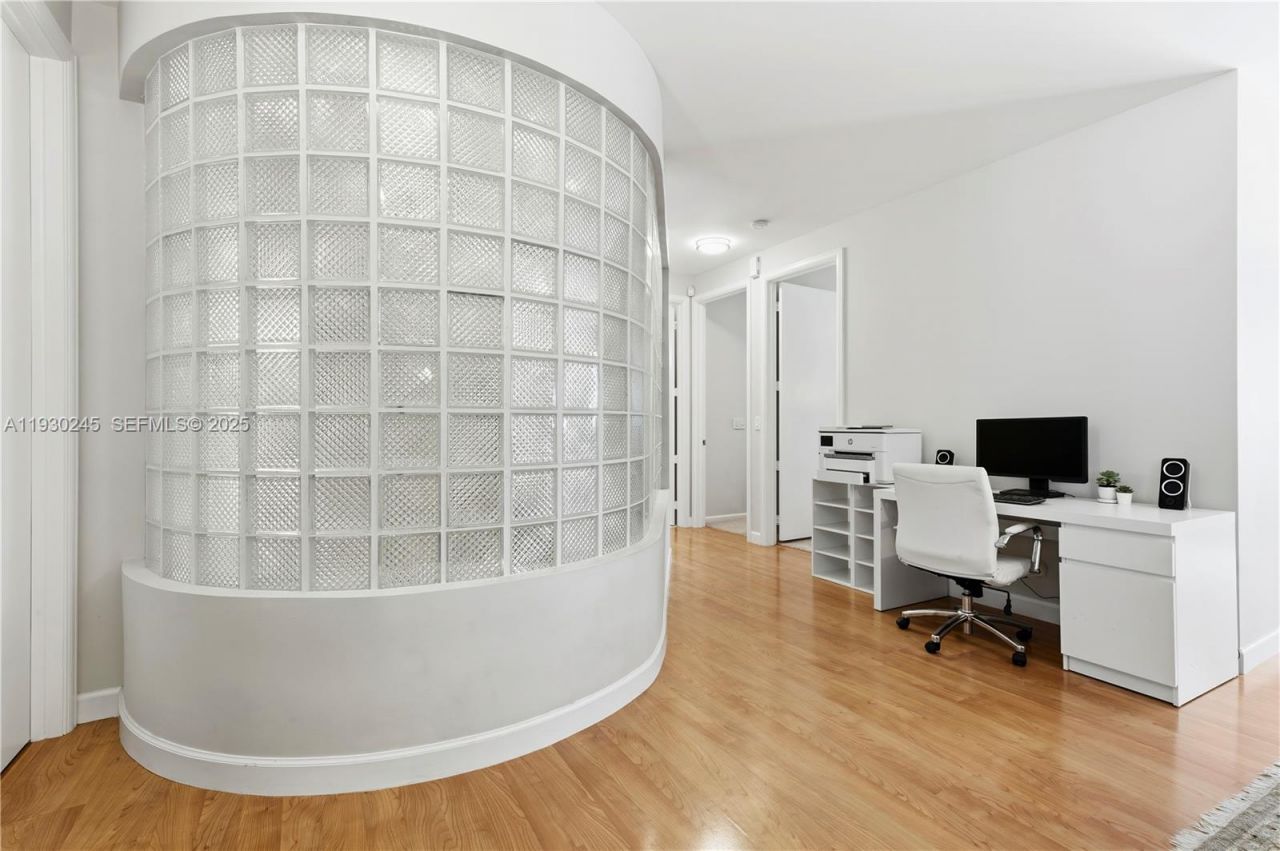 2607 Holy Cross Ln, Lake Worth, FL 33460 Photo