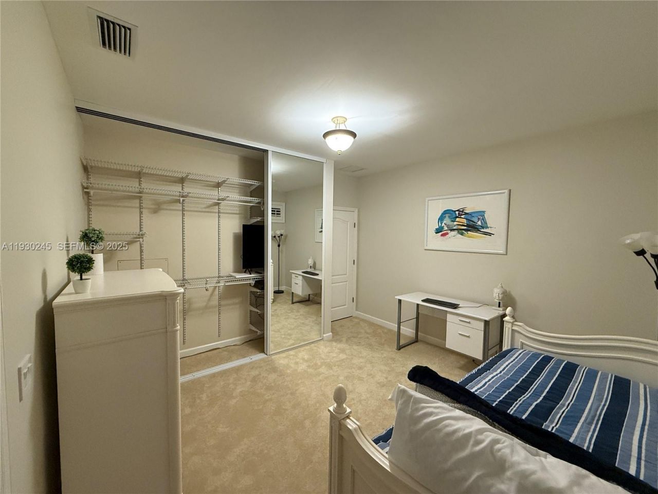 2607 Holy Cross Ln, Lake Worth, FL 33460 Photo