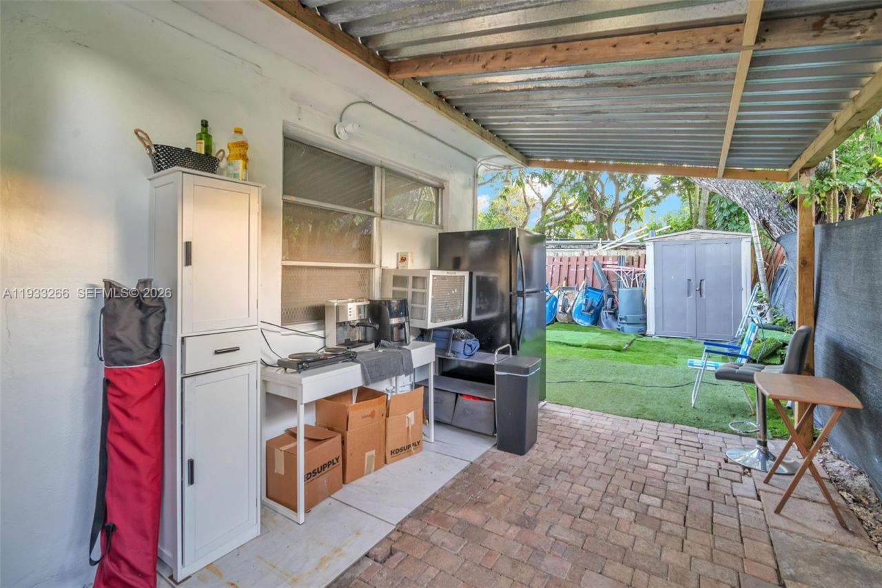 14140 NE 10th Ave, North Miami, FL 33161 Photo