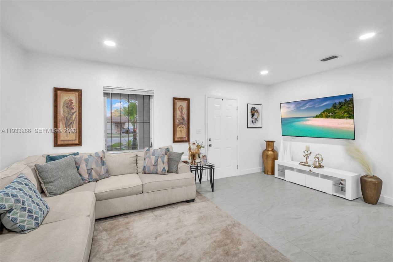 14140 NE 10th Ave, North Miami, FL 33161 Photo