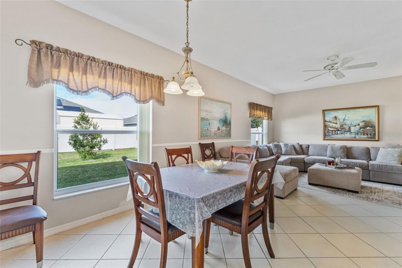 16 London Drive, Palm Coast, FL 32137 Photo