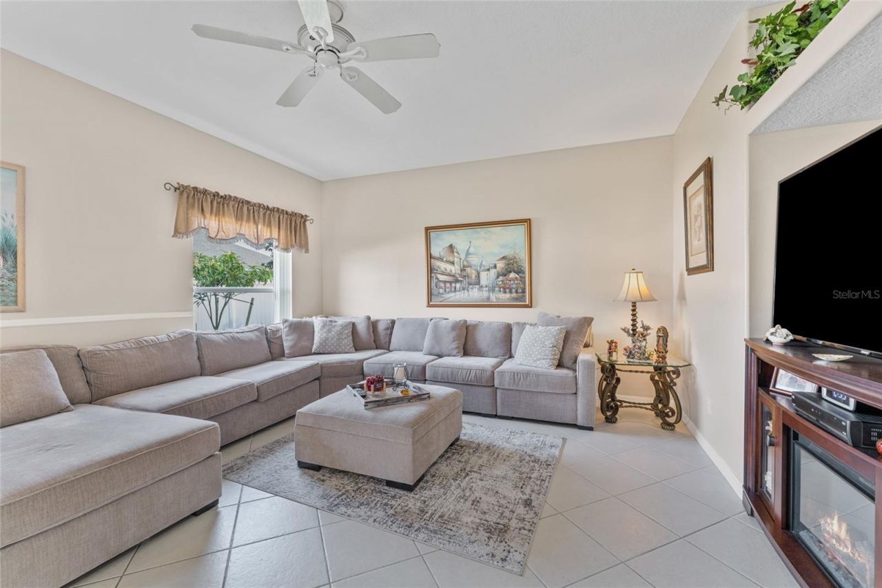 16 London Drive, Palm Coast, FL 32137 Photo