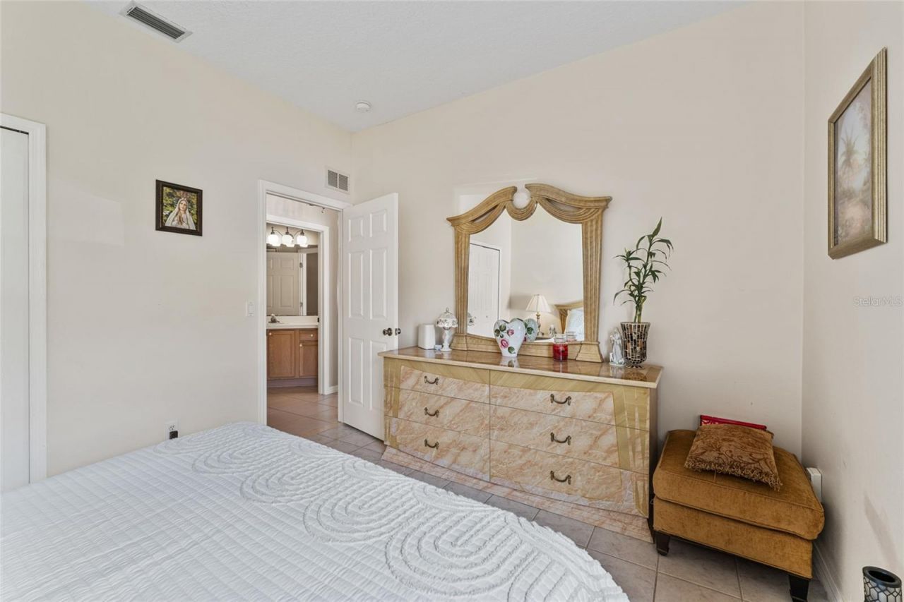 16 London Drive, Palm Coast, FL 32137 Photo