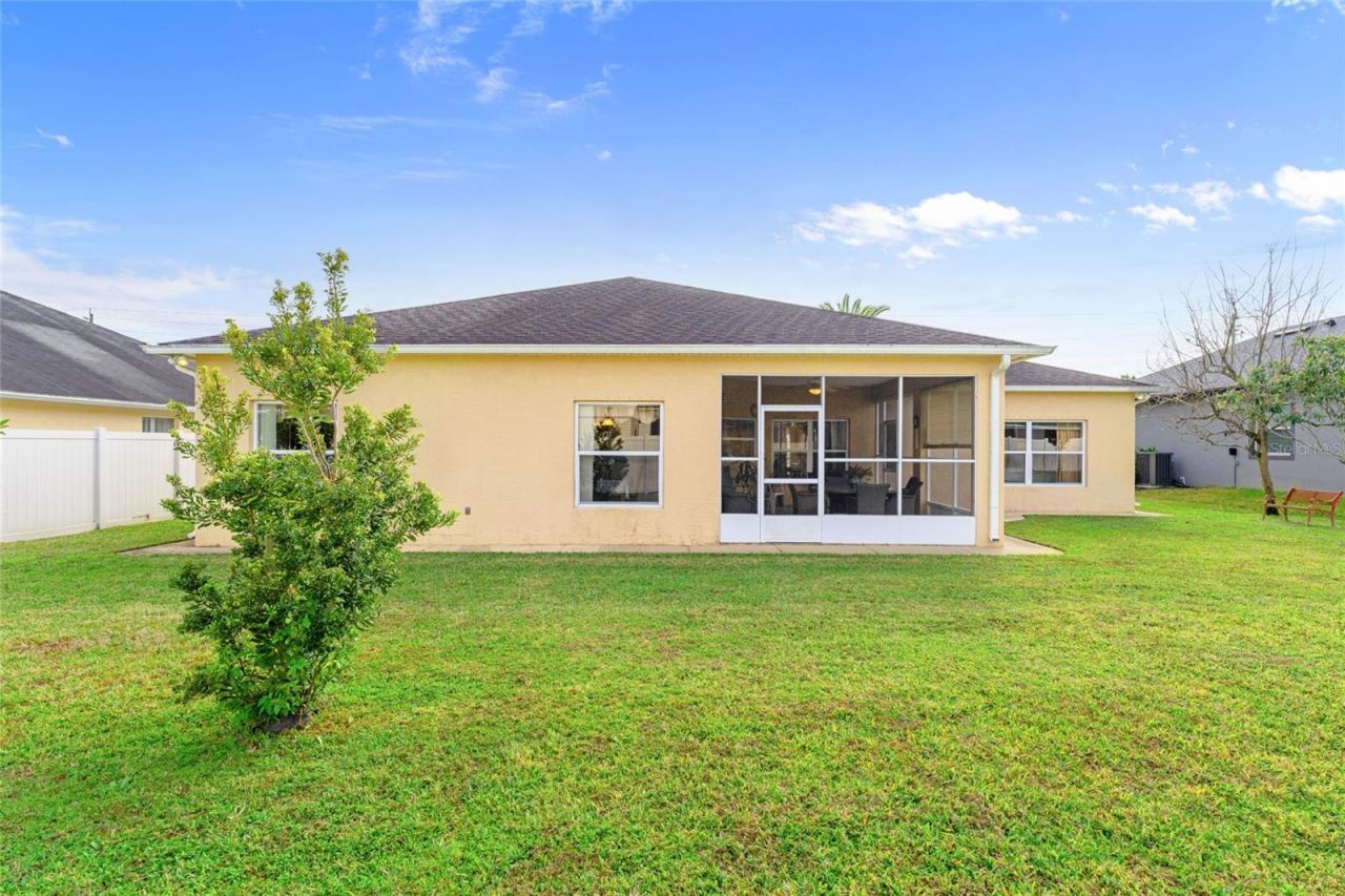 16 London Drive, Palm Coast, FL 32137 Photo