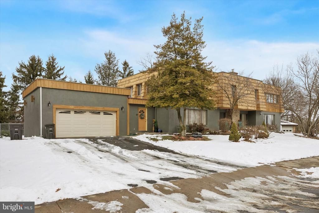 1111 N BROAD STREET, ALLENTOWN, PA 18104