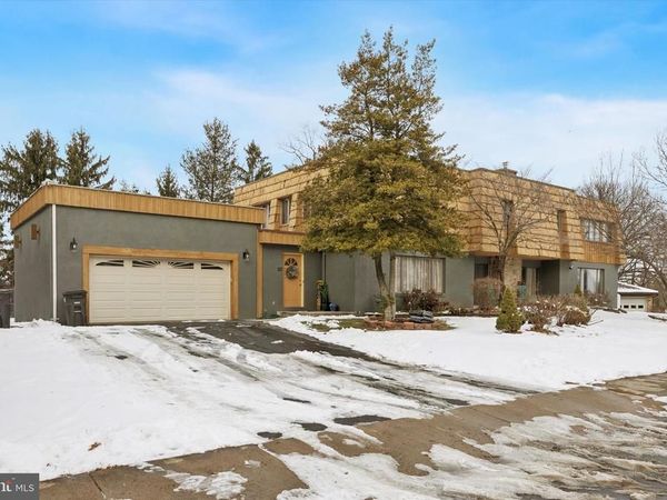 1111 N BROAD STREET, ALLENTOWN, PA 18104