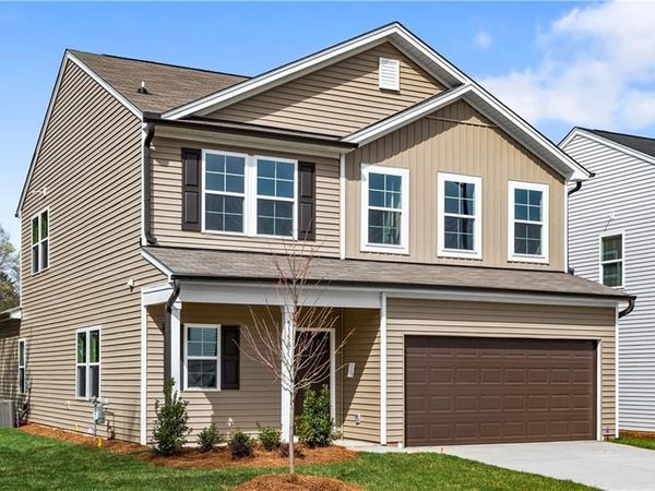 5158 Fallmeade Road, Kernersville, NC 27284