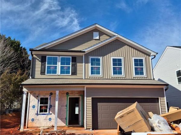 5158 Fallmeade Road, Kernersville, NC 27284