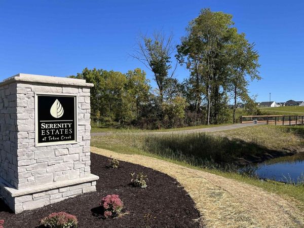 2362 Lonnie Court, Sun Prairie, WI 53590