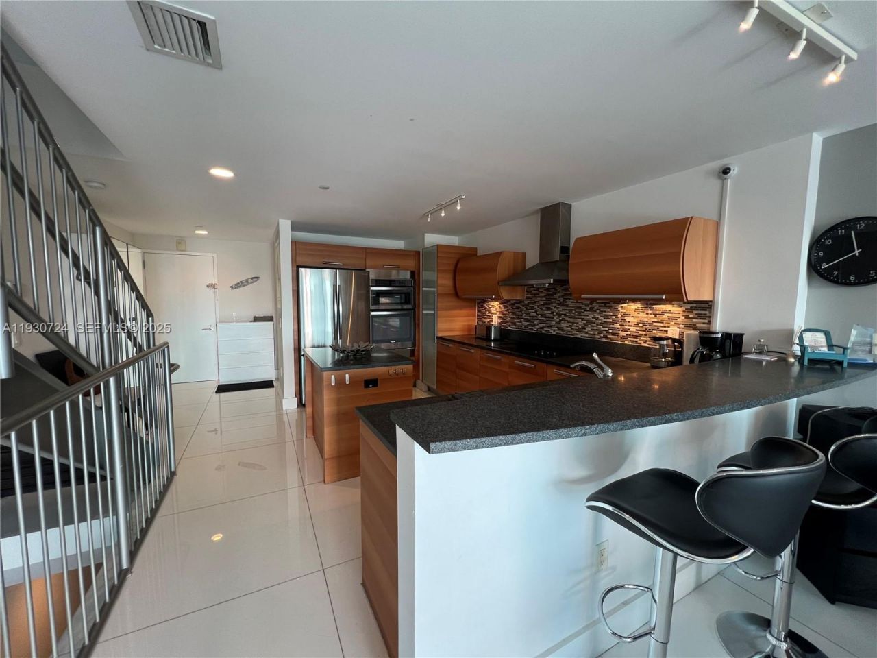 2950 NE 188th St, Unit 531, Aventura, FL 33180 Photo