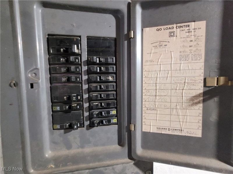 30 Youtz Avenue, Akron, OH 44301 Photo 29