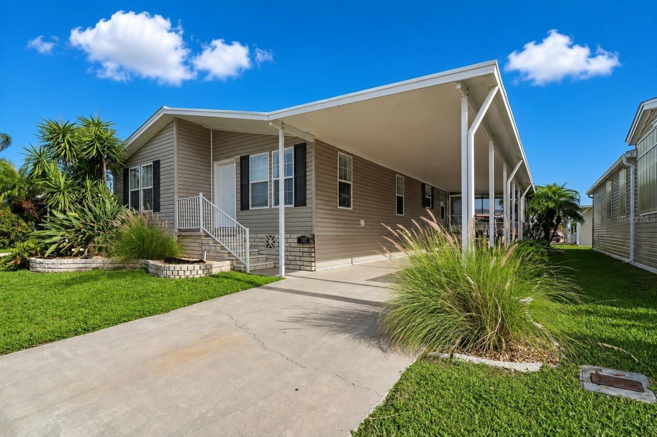 2100 Kings Highway, Unit 742, Port Charlotte, FL 33980 Main Photo