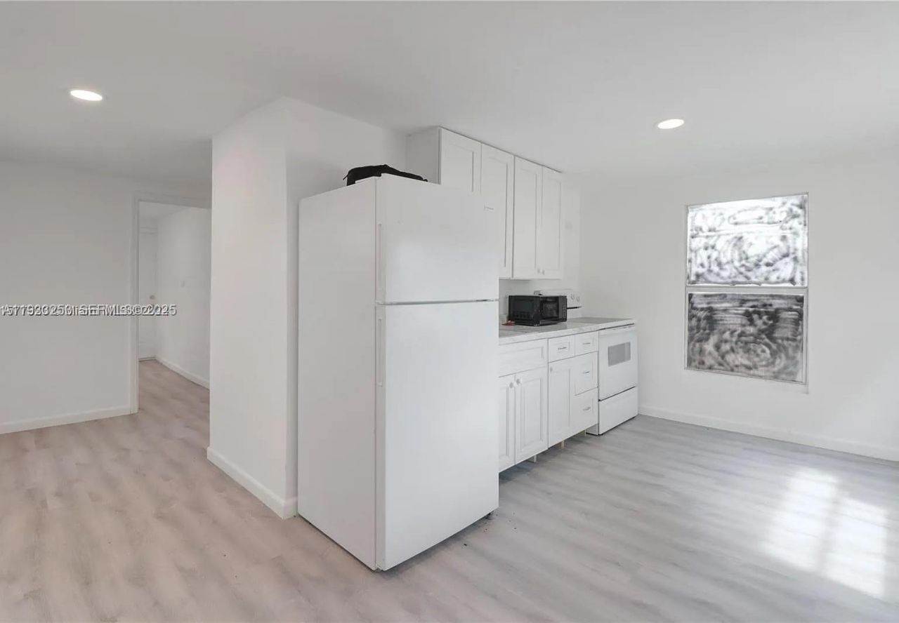 1927 Windsor Ave , West Palm Beach, FL 33407 Photo