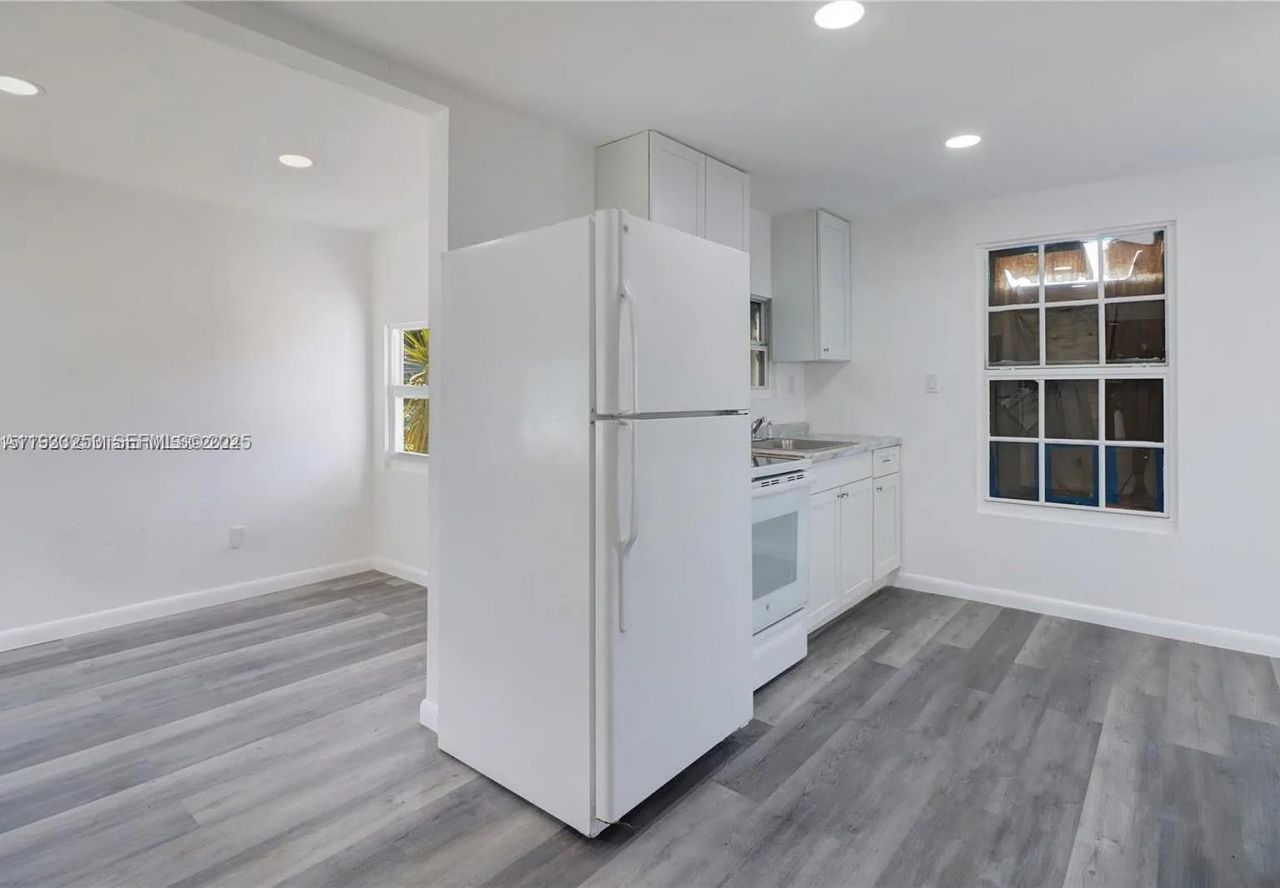 1927 Windsor Ave , West Palm Beach, FL 33407 Photo