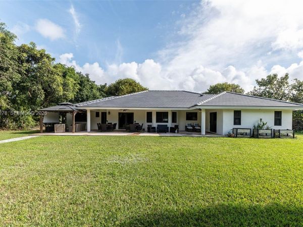 27260 SW 167th Ct, Homestead, FL 33031