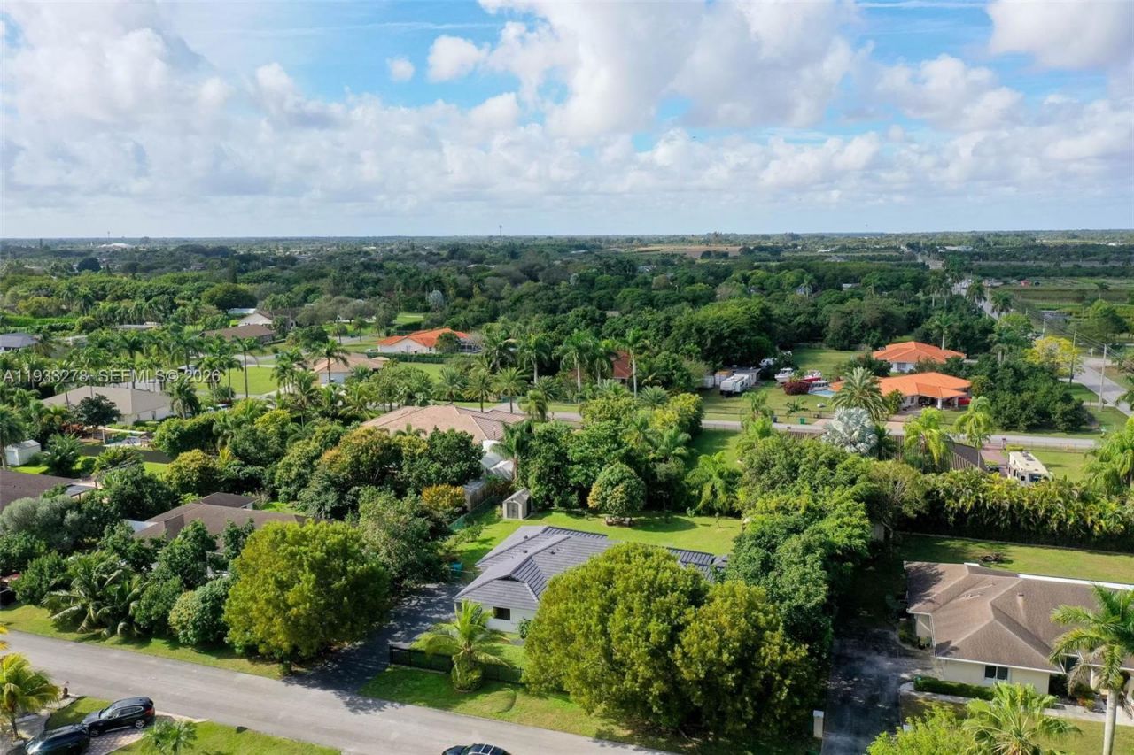 27260 SW 167th Ct, Homestead, FL 33031 Photo