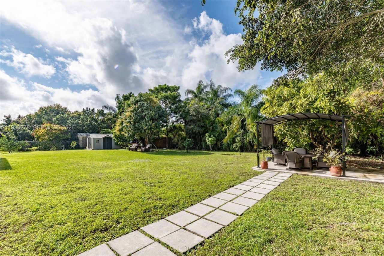 27260 SW 167th Ct, Homestead, FL 33031 Photo