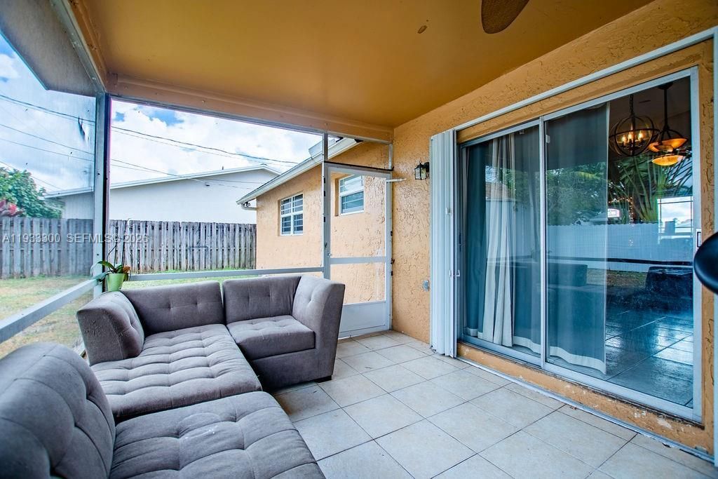 11751 NW 32nd Mnr, Sunrise, FL 33323 Photo