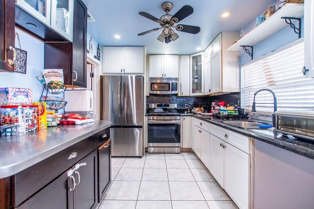 11751 NW 32nd Mnr, Sunrise, FL 33323 Photo