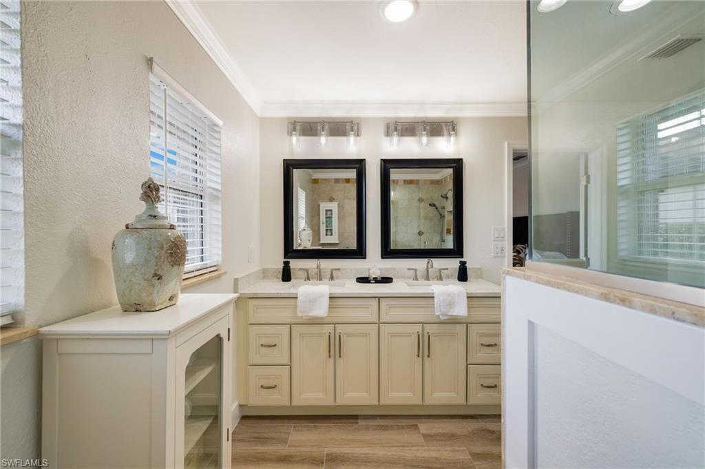 3710 SE 21st Ave, Cape Coral, FL 33904 Photo