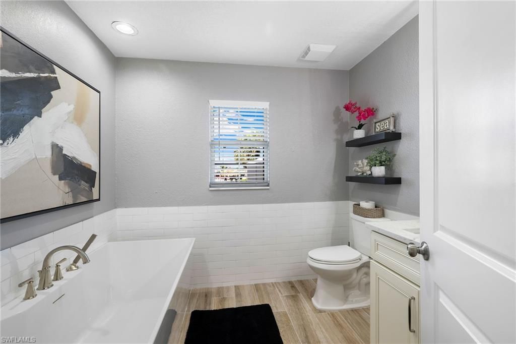 3710 SE 21st Ave, Cape Coral, FL 33904 Photo