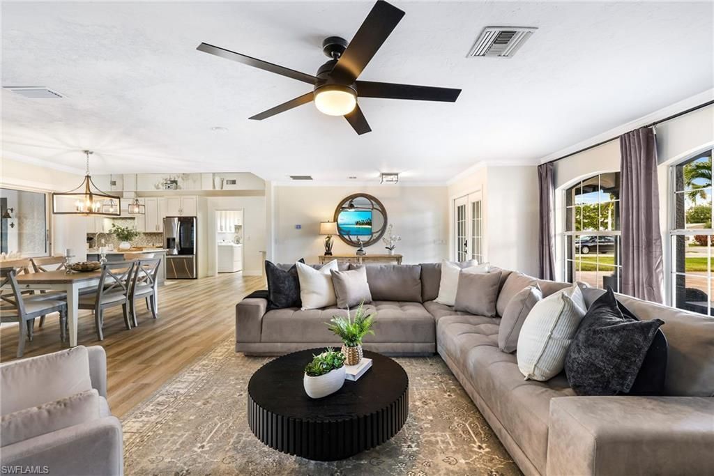 3710 SE 21st Ave, Cape Coral, FL 33904 Photo