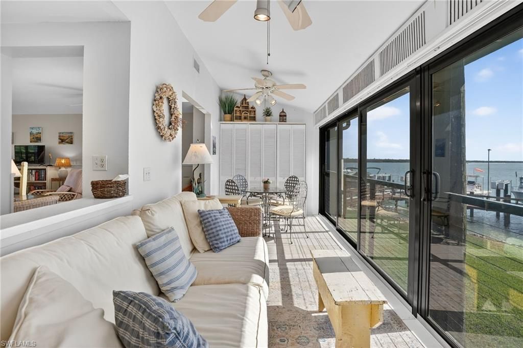 611 Palm Ave, Unit J40, Goodland, FL 34140 Photo