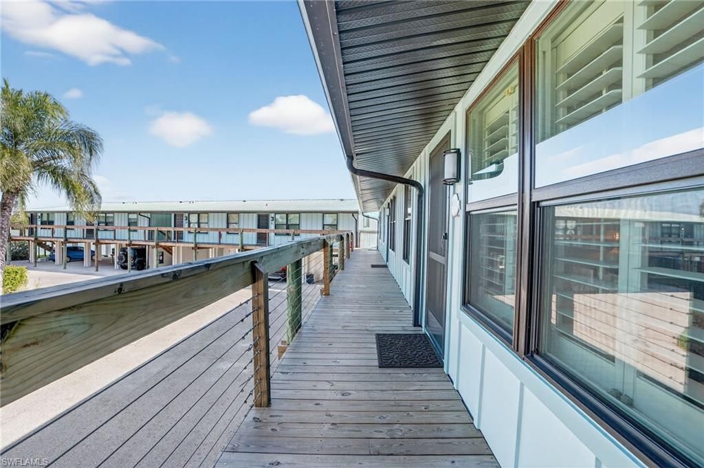 611 Palm Ave, Unit J40, Goodland, FL 34140 Photo