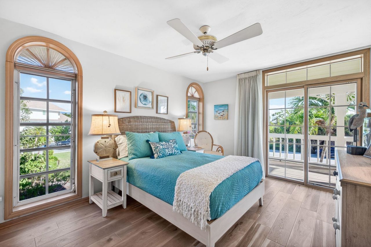 1422 Sanderling Cir, Sanibel, FL 33957 Photo