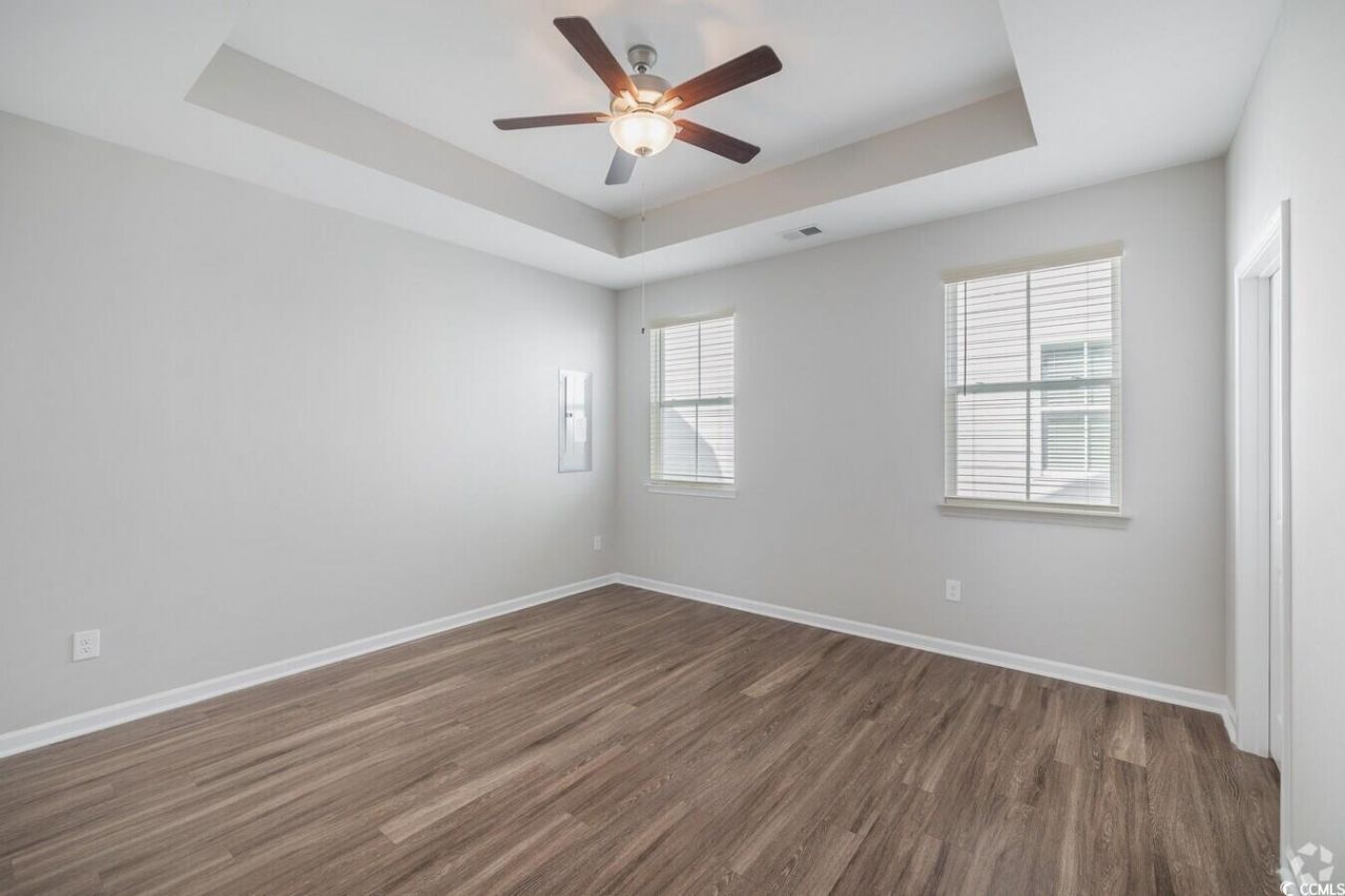 1501 Flatwood St Photo 7