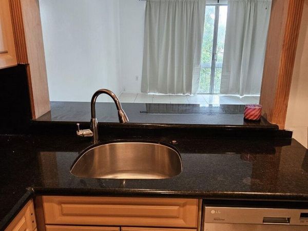 8401 W Sample Road, Unit 36, Coral Springs, FL 33065