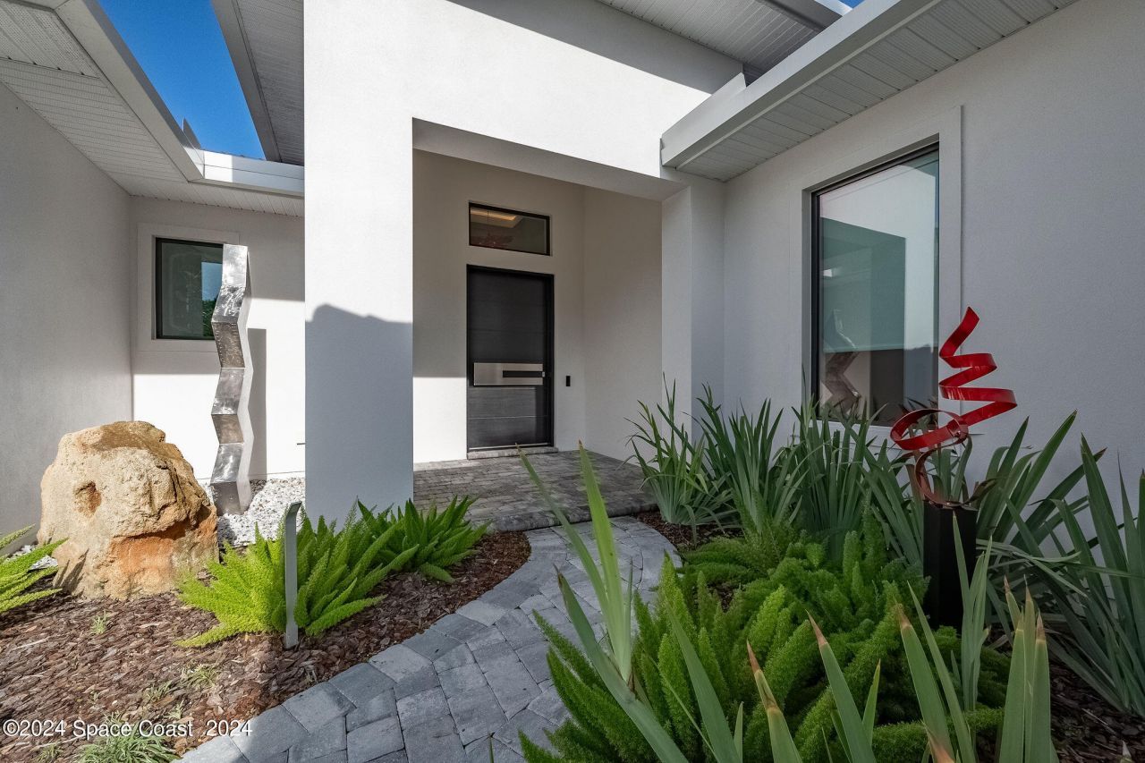 11 Bayshore Court , Rockledge, FL 32955 Photo