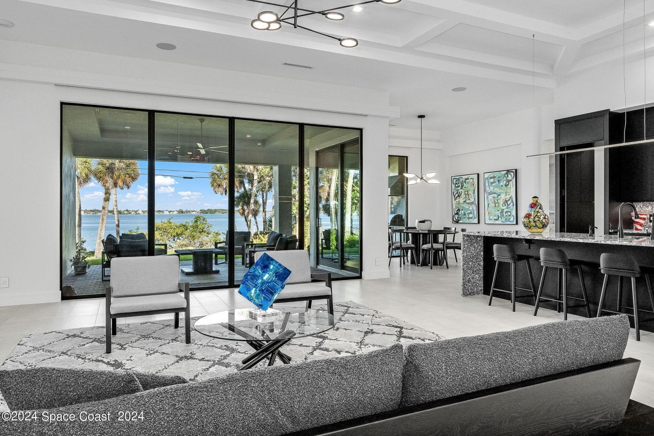 11 Bayshore Court , Rockledge, FL 32955 Photo