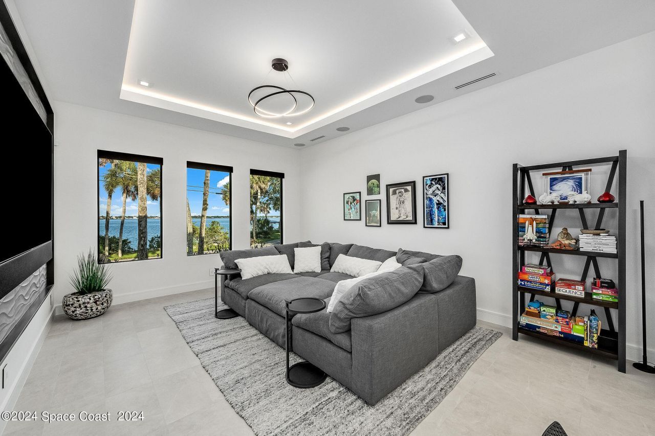 11 Bayshore Court , Rockledge, FL 32955 Photo