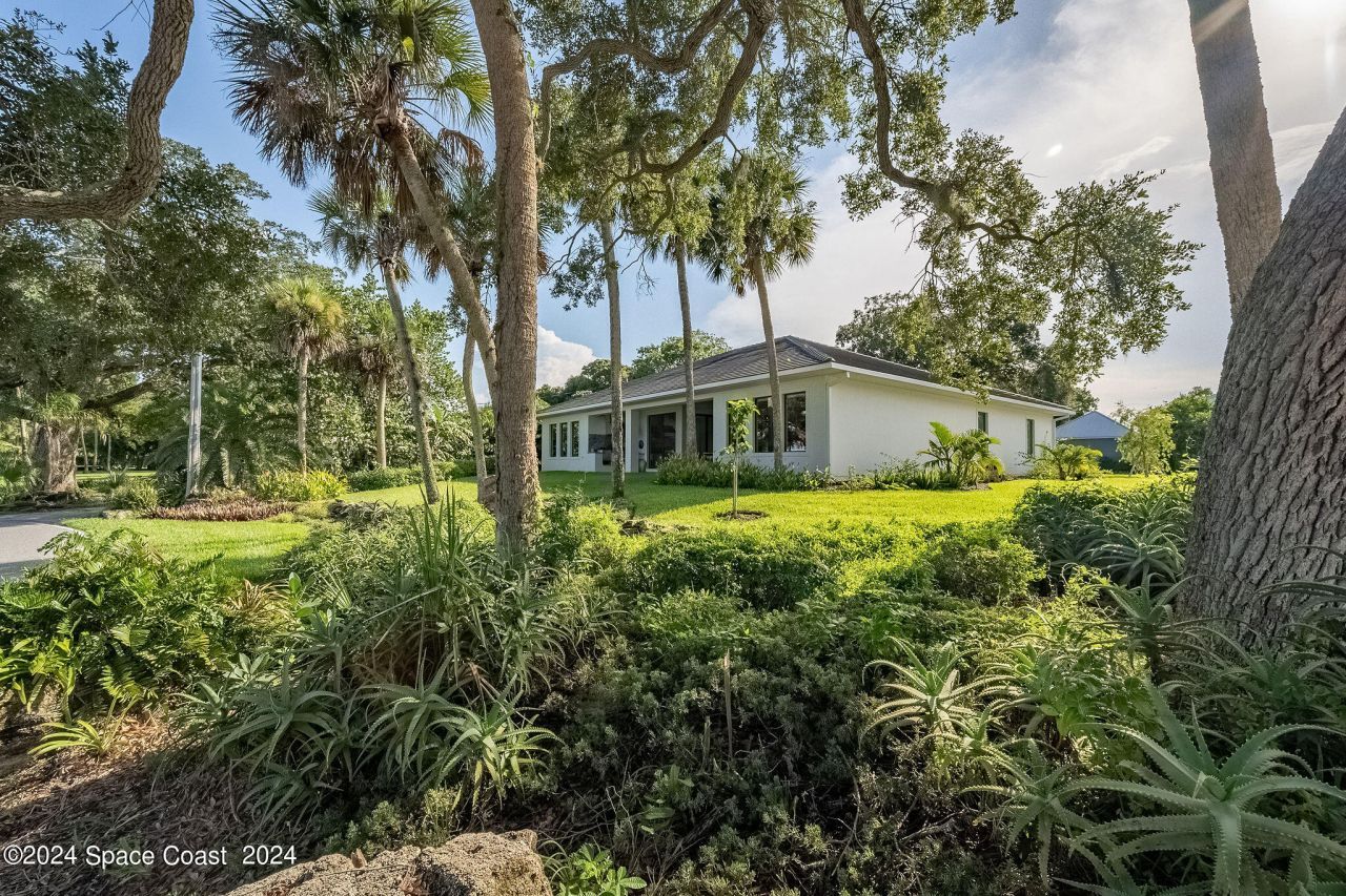 11 Bayshore Court , Rockledge, FL 32955 Photo