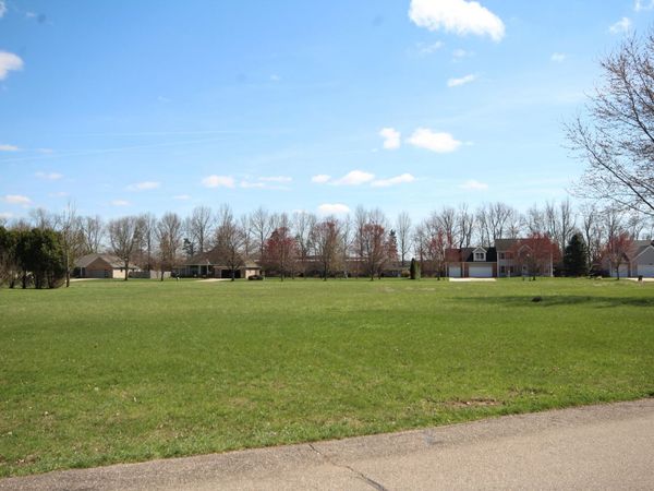 816 Sugar Maple Circle, Vicksburg, MI 49097