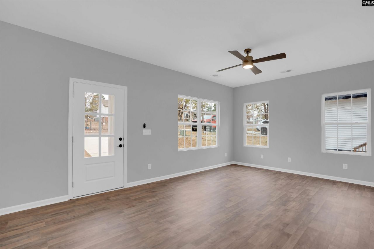 1179 Lake Shire Drive Photo 7