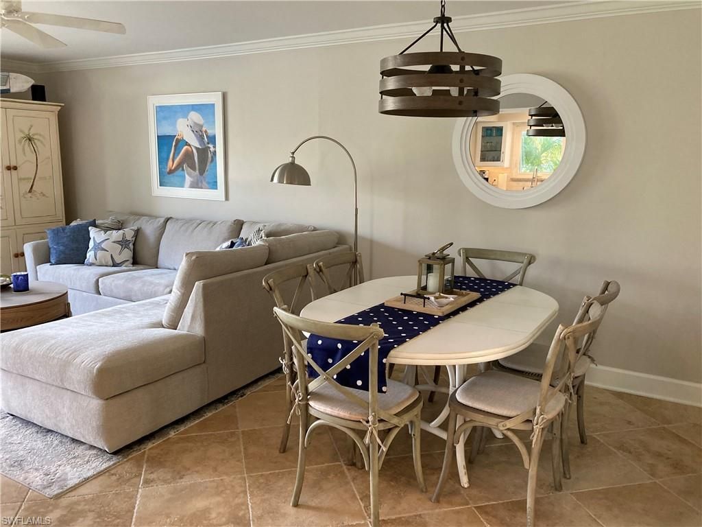 1910 Gulf Shore Blvd N, Unit 112, Naples, FL 34102 Photo