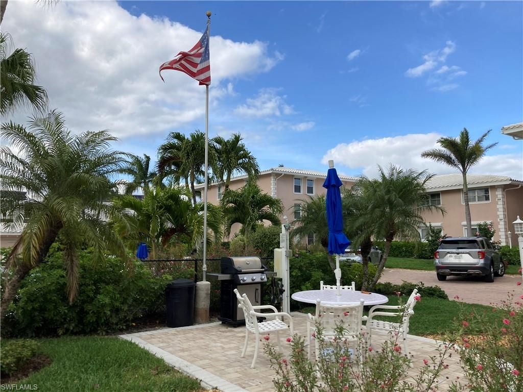 1910 Gulf Shore Blvd N, Unit 112, Naples, FL 34102 Photo