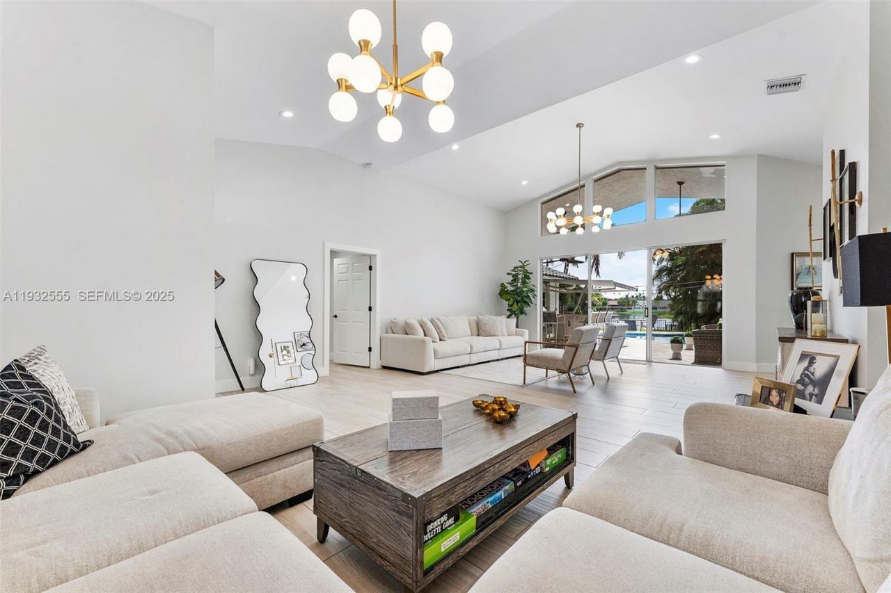 550 NW 110th Ave, Plantation, FL 33324 Photo