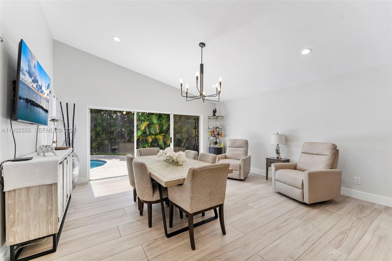 550 NW 110th Ave, Plantation, FL 33324 Photo