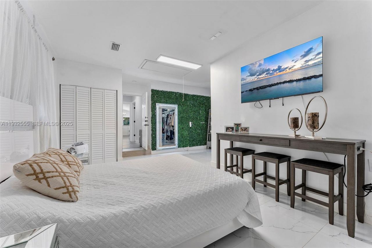 550 NW 110th Ave, Plantation, FL 33324 Photo