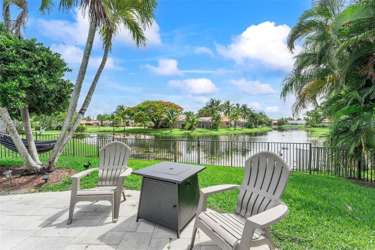 550 NW 110th Ave, Plantation, FL 33324 Photo