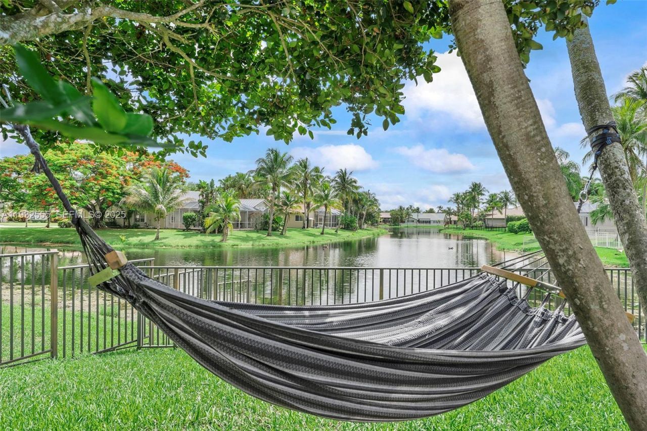 550 NW 110th Ave, Plantation, FL 33324 Photo