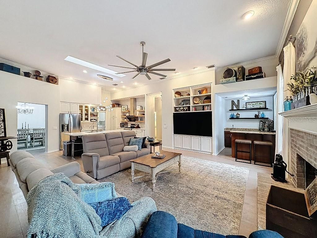 8805 Crosswood Court, Riverview, FL 33578 Photo
