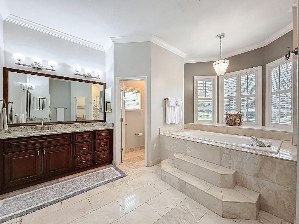 8805 Crosswood Court, Riverview, FL 33578 Photo