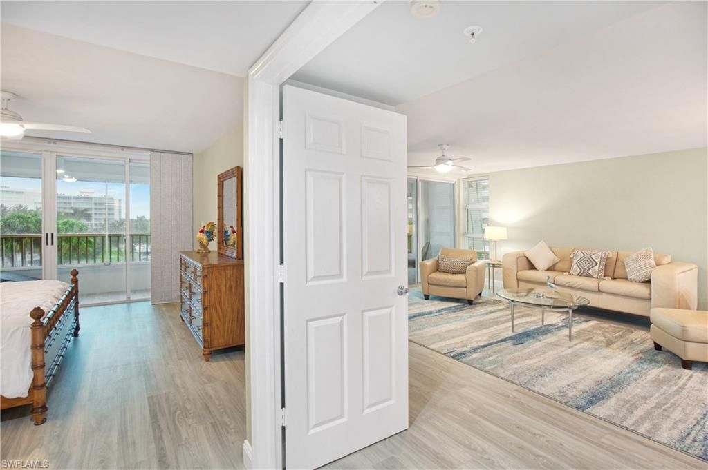 21 Bluebill Ave, Unit B-303, Naples, FL 34108 Photo