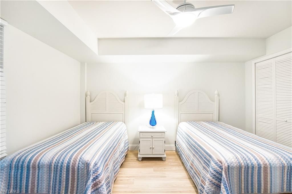 21 Bluebill Ave, Unit B-303, Naples, FL 34108 Photo